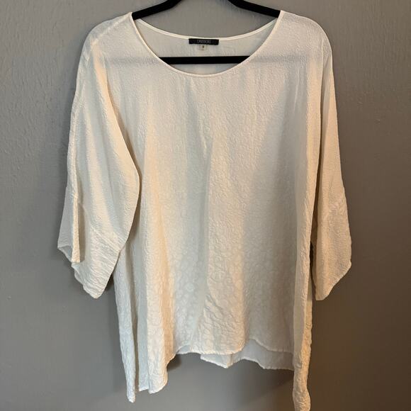 DRESSORI 100% Silk Cream 3/4 Sleeve Blouse Size Medium casual comfort workwear - Picture 1 of 5